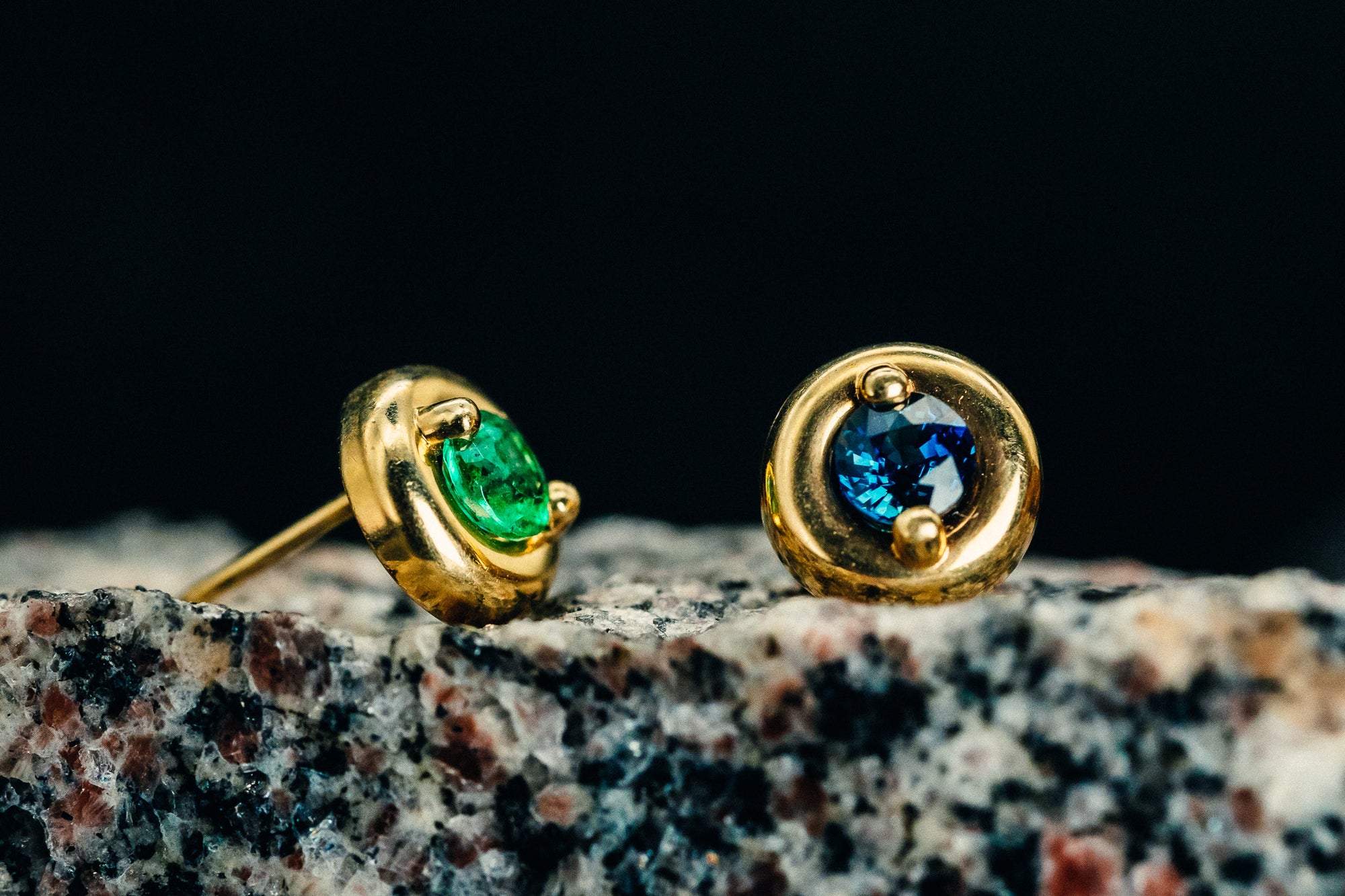 14k Yellow Gold Emerald and Sapphire Stud Earrings