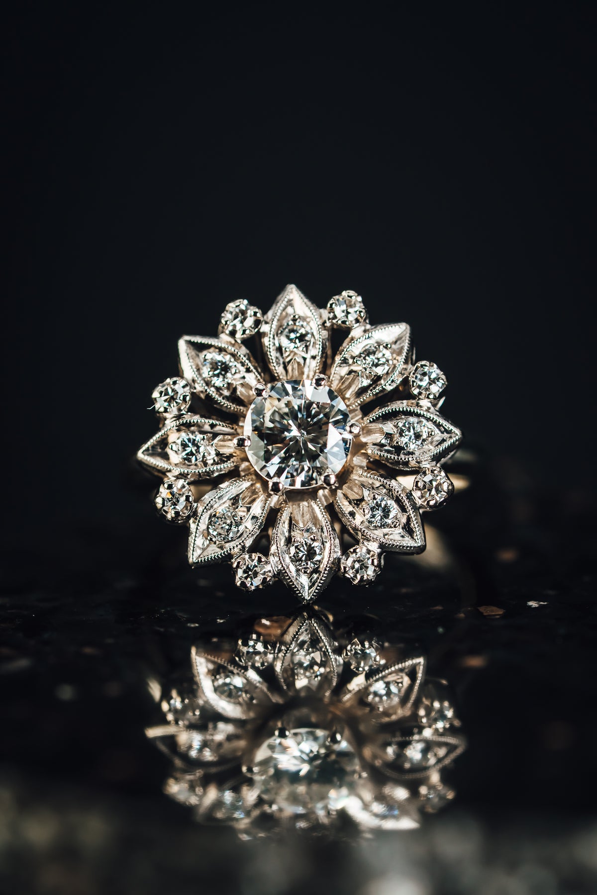 14k White Gold Diamond Cluster Ring