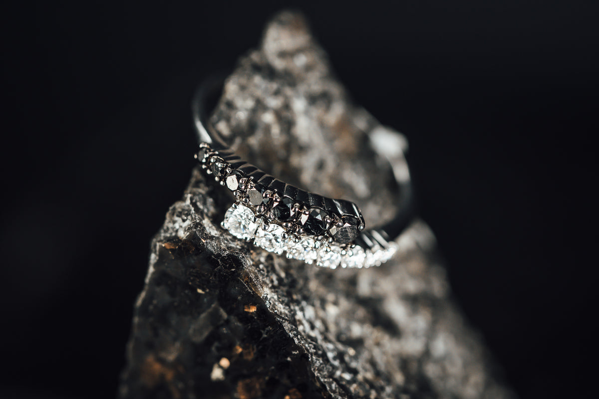 18k White Gold Black and White Diamond Bypass Syle Ring