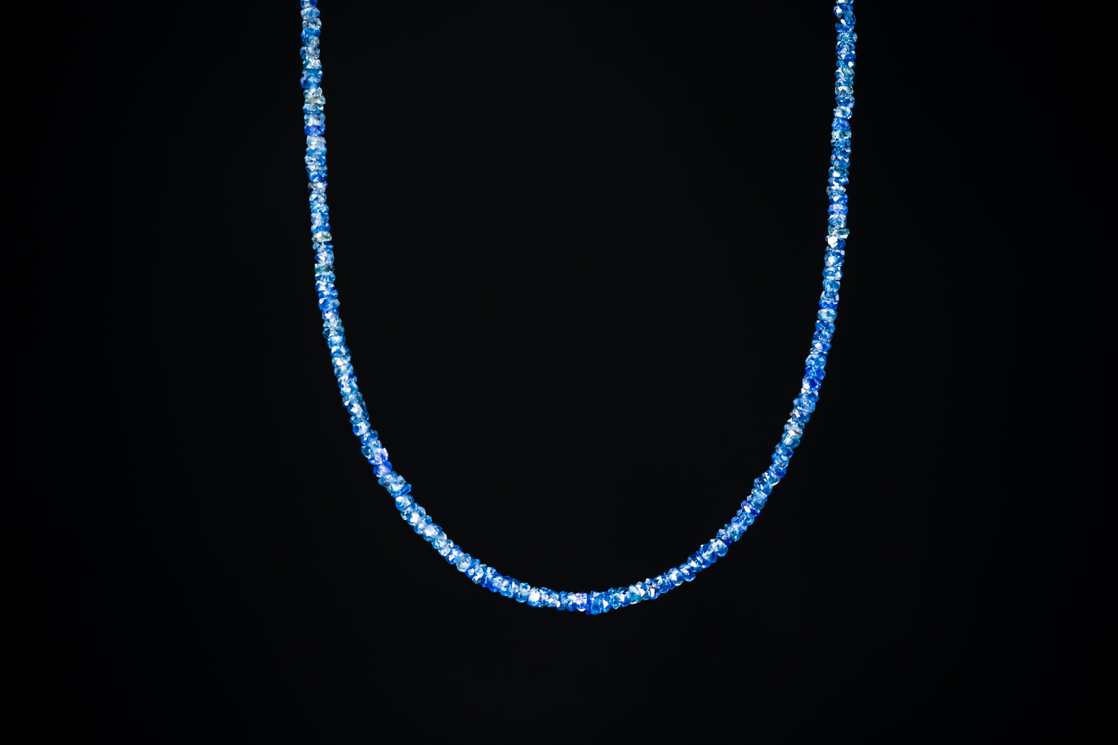14k White Gold Rose Cut Sapphire Necklace