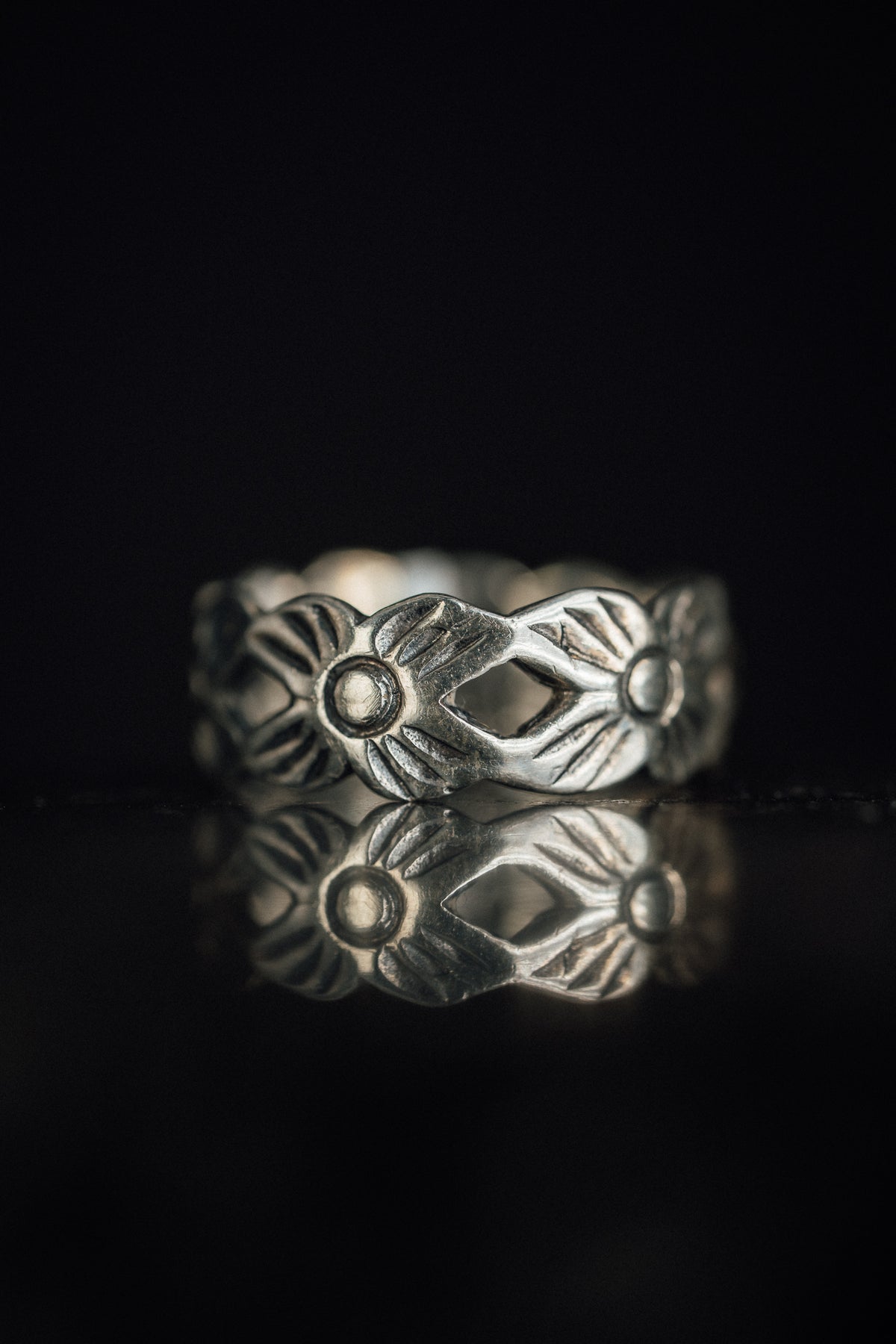 Sterling Silver Flower Pattern Ring