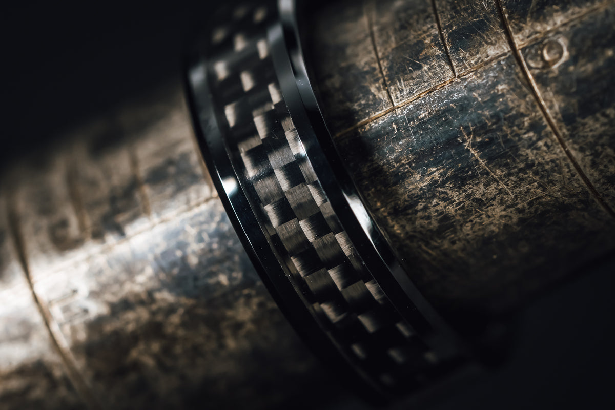 Ceramic Ring Inlaid with Carbon Fiber