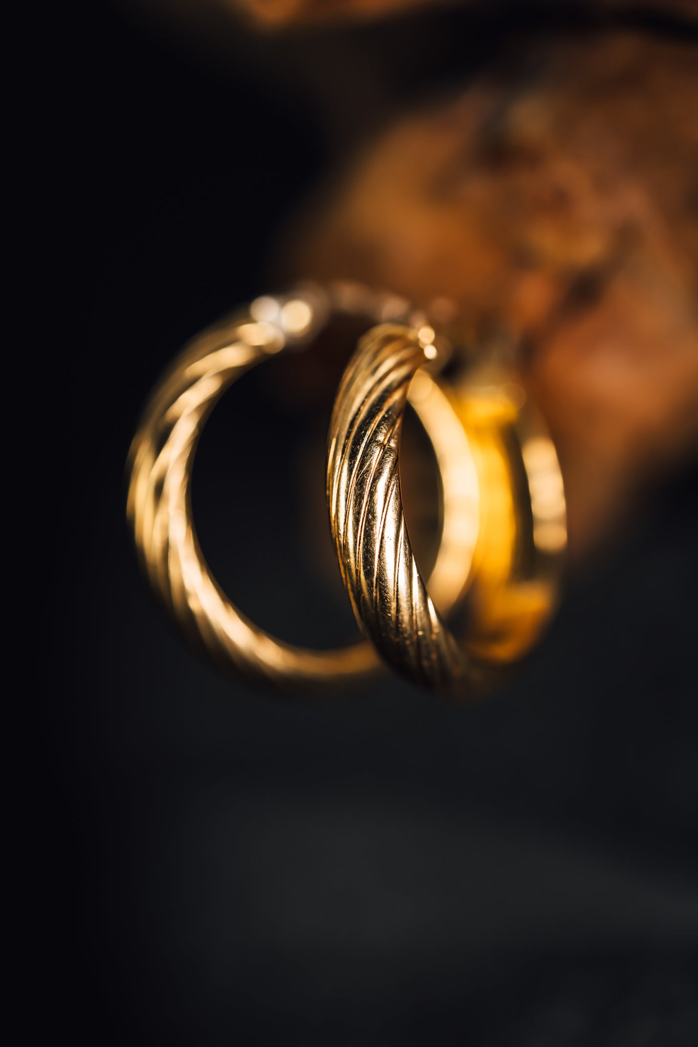 14k Yellow Gold Hoop Earrings