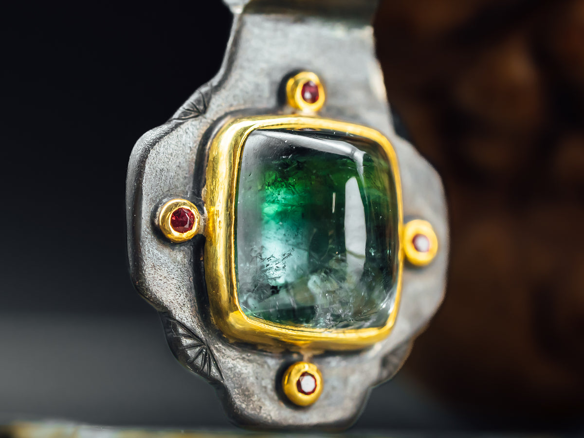 Oxidized Sterling/22k Yellow Gold Peridot and Sapphire Custom Pendant