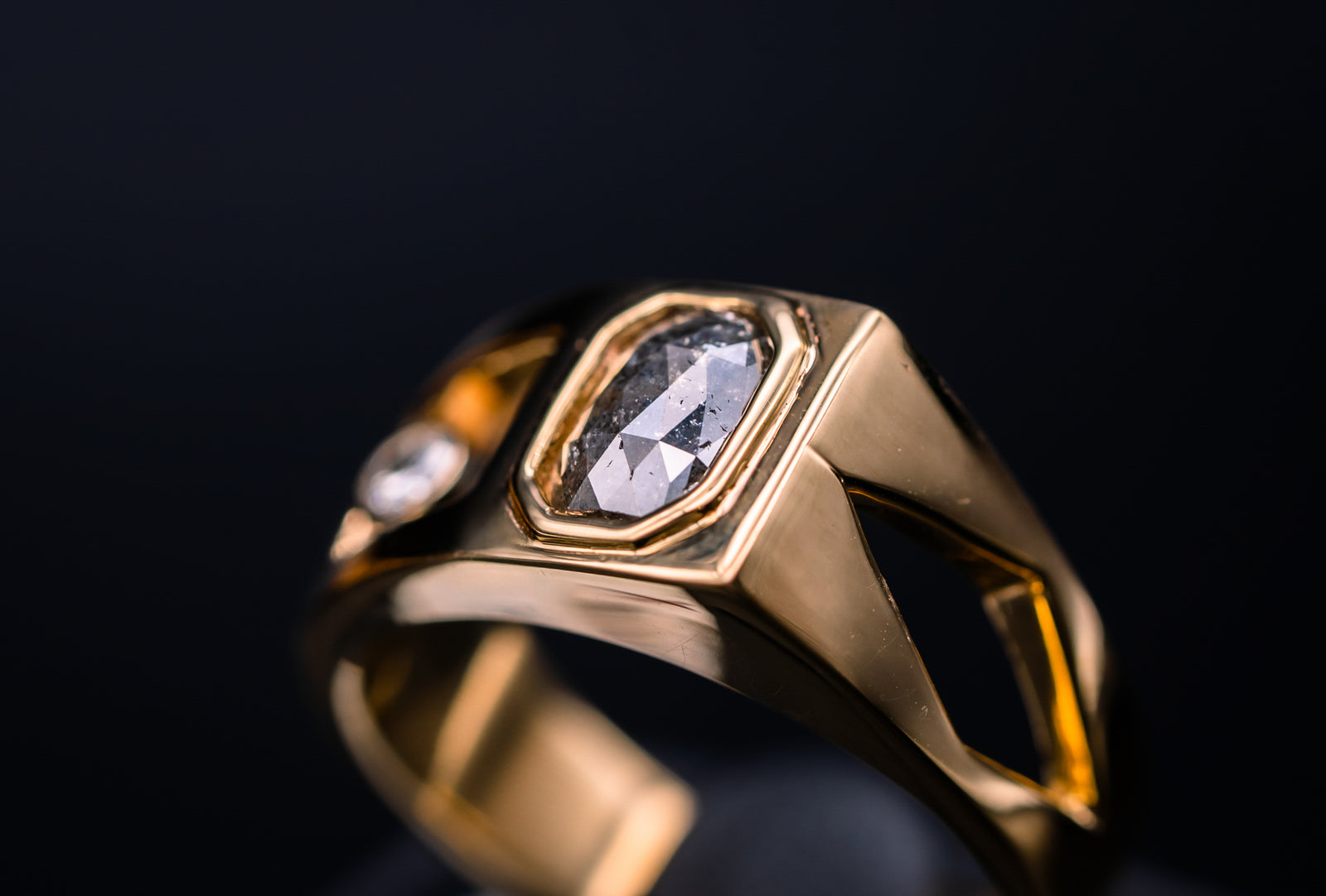 14k Yellow Gold Men's Diamond Ring