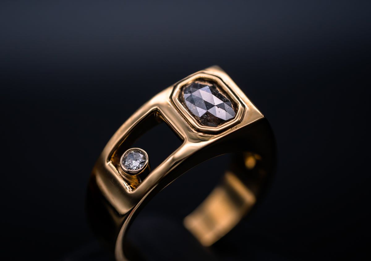 14k Yellow Gold Men&#39;s Diamond Ring