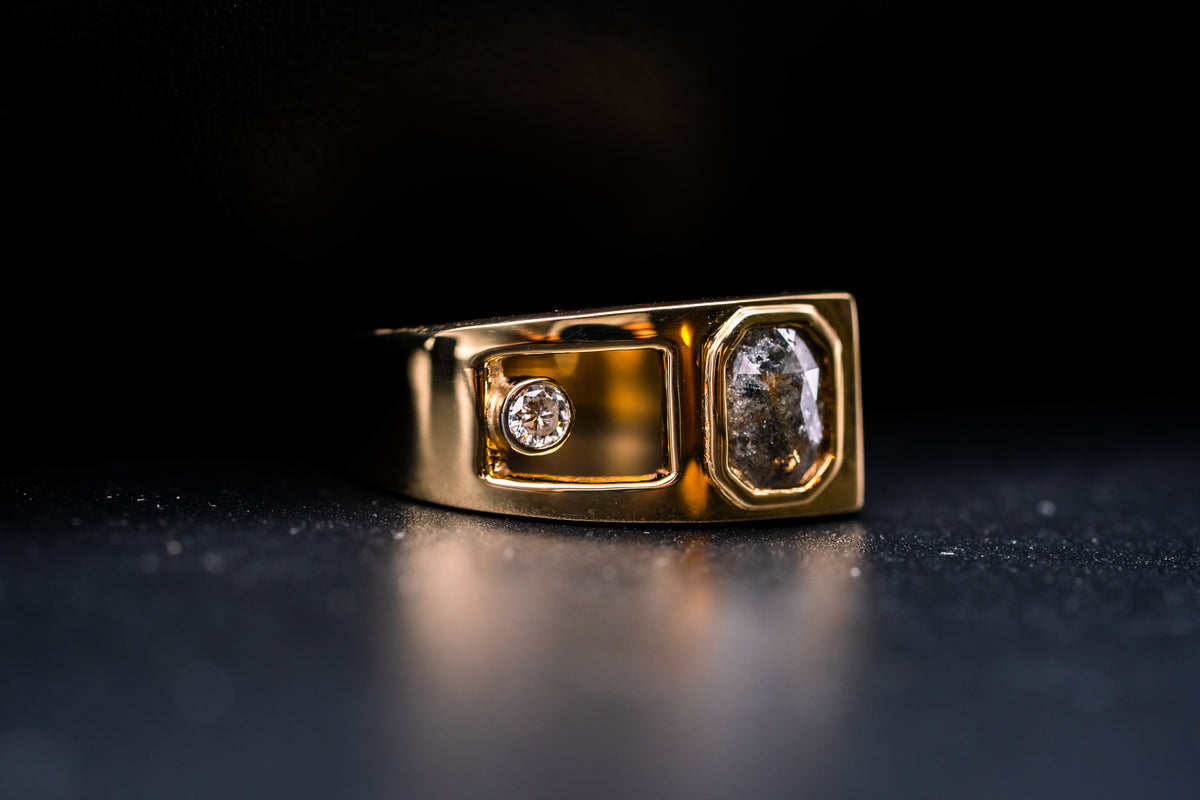 14k Yellow Gold Men&#39;s Diamond Ring