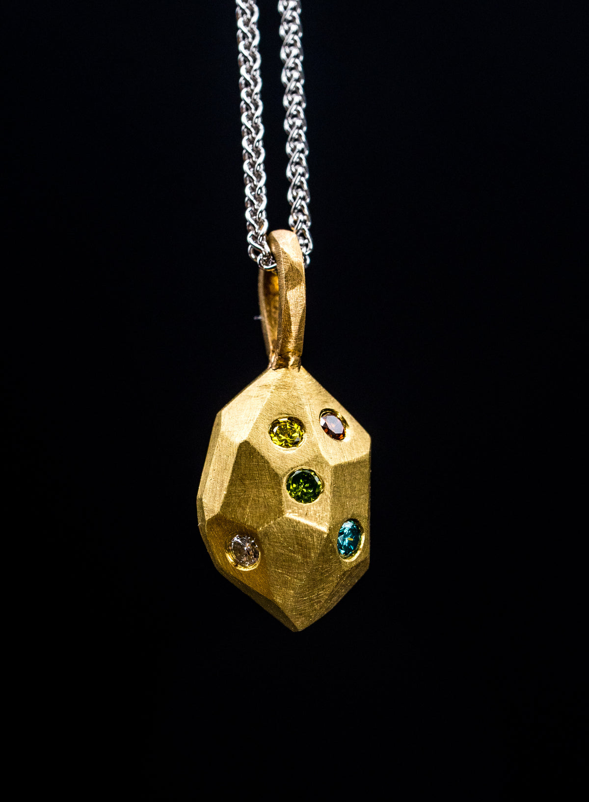 18k Yellow Gold Multi-Color Diamond Pendant