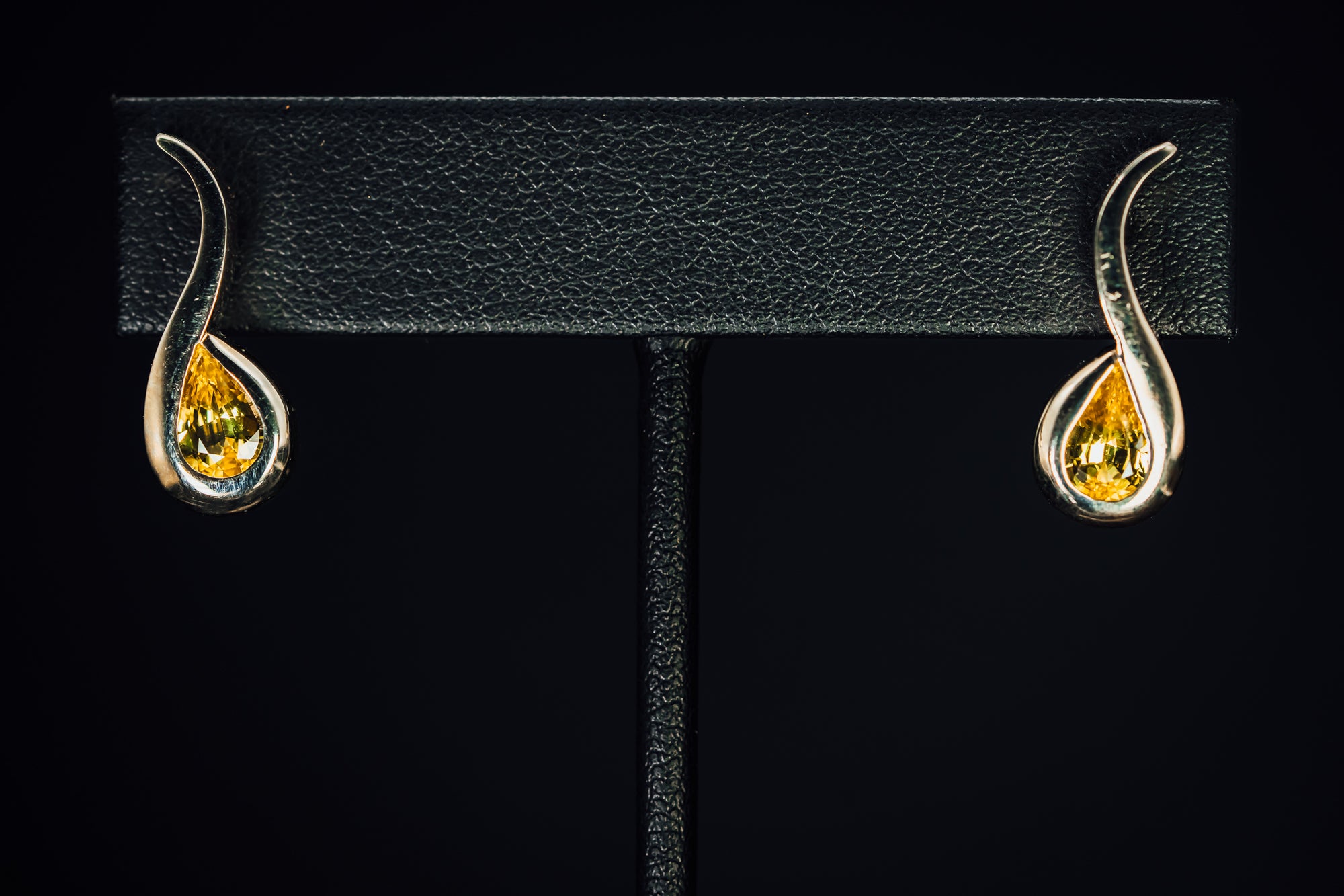 14k White Gold Yellow Sapphire Drop Earrings