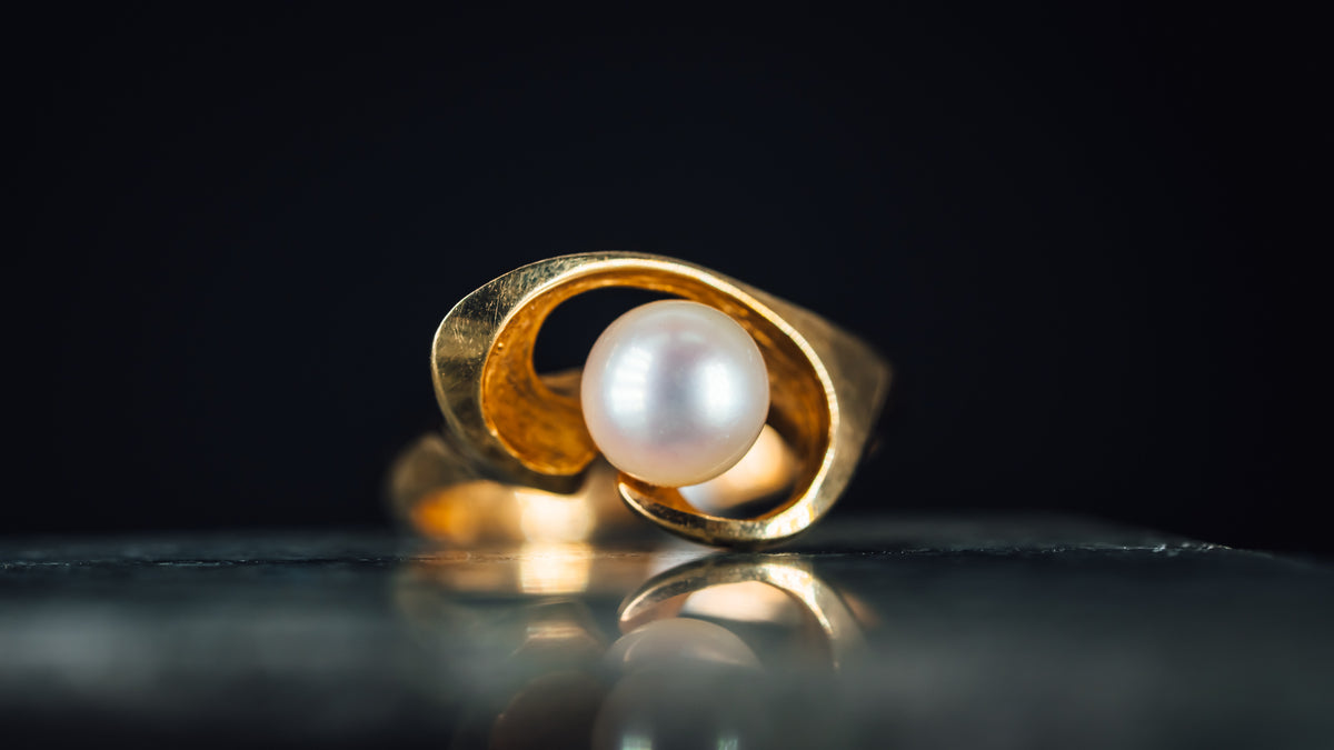 14k Yellow Gold Pearl Ring