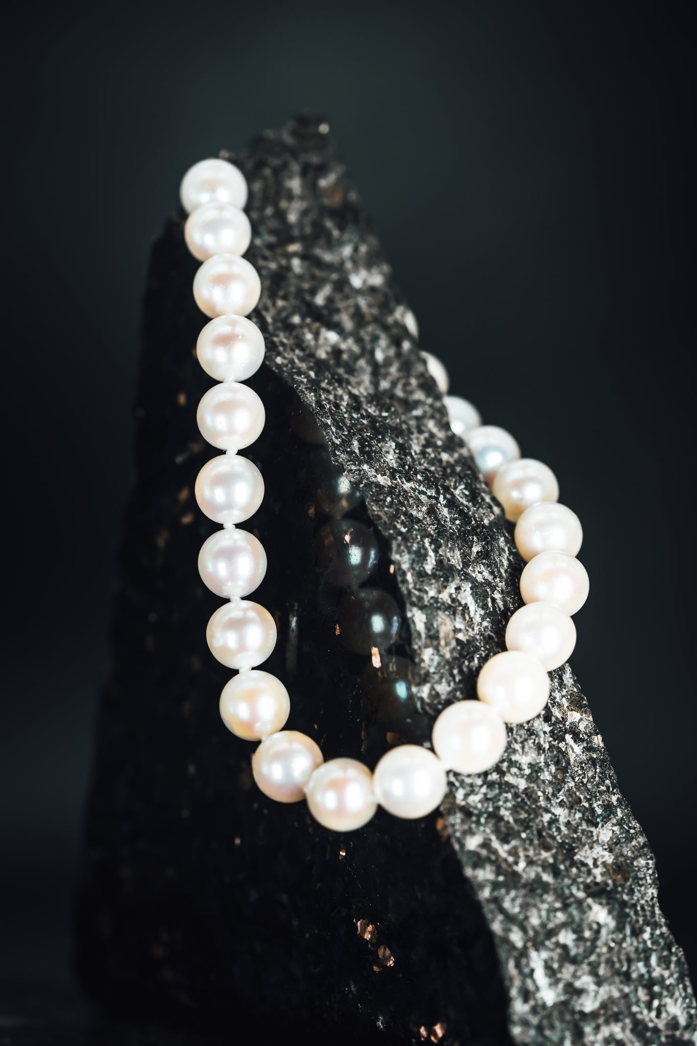 14k White Gold Freshwater Pearl Bracelet