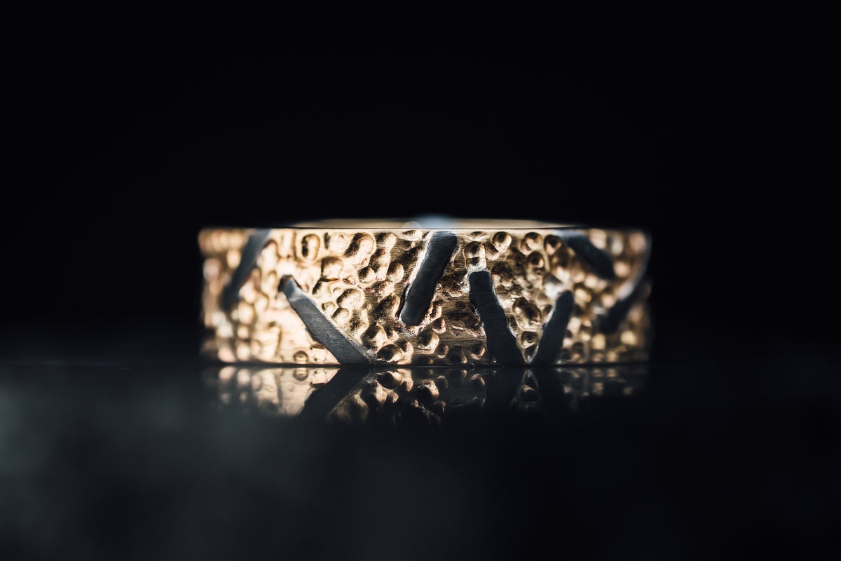 14k Yellow Gold and Oxidized Silver Textured Band