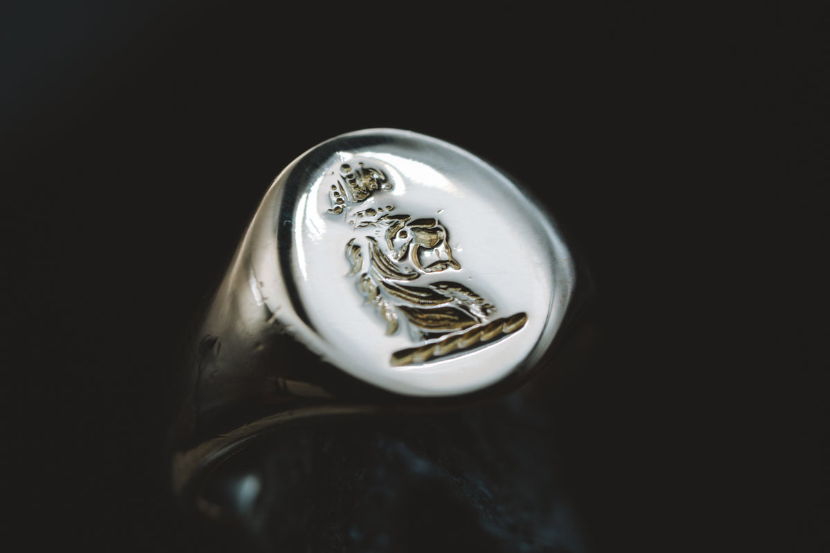 14k Yellow Gold Estate Lion Head Signet Ring