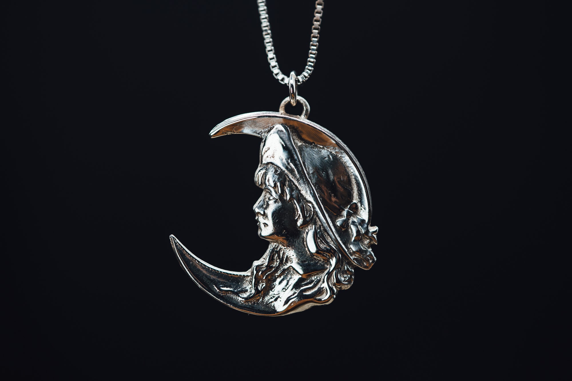 Sterling Silver Girls Face In The Moon Pendant