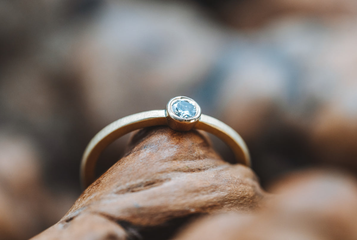 14k Yellow Gold Diamond Stacker Ring