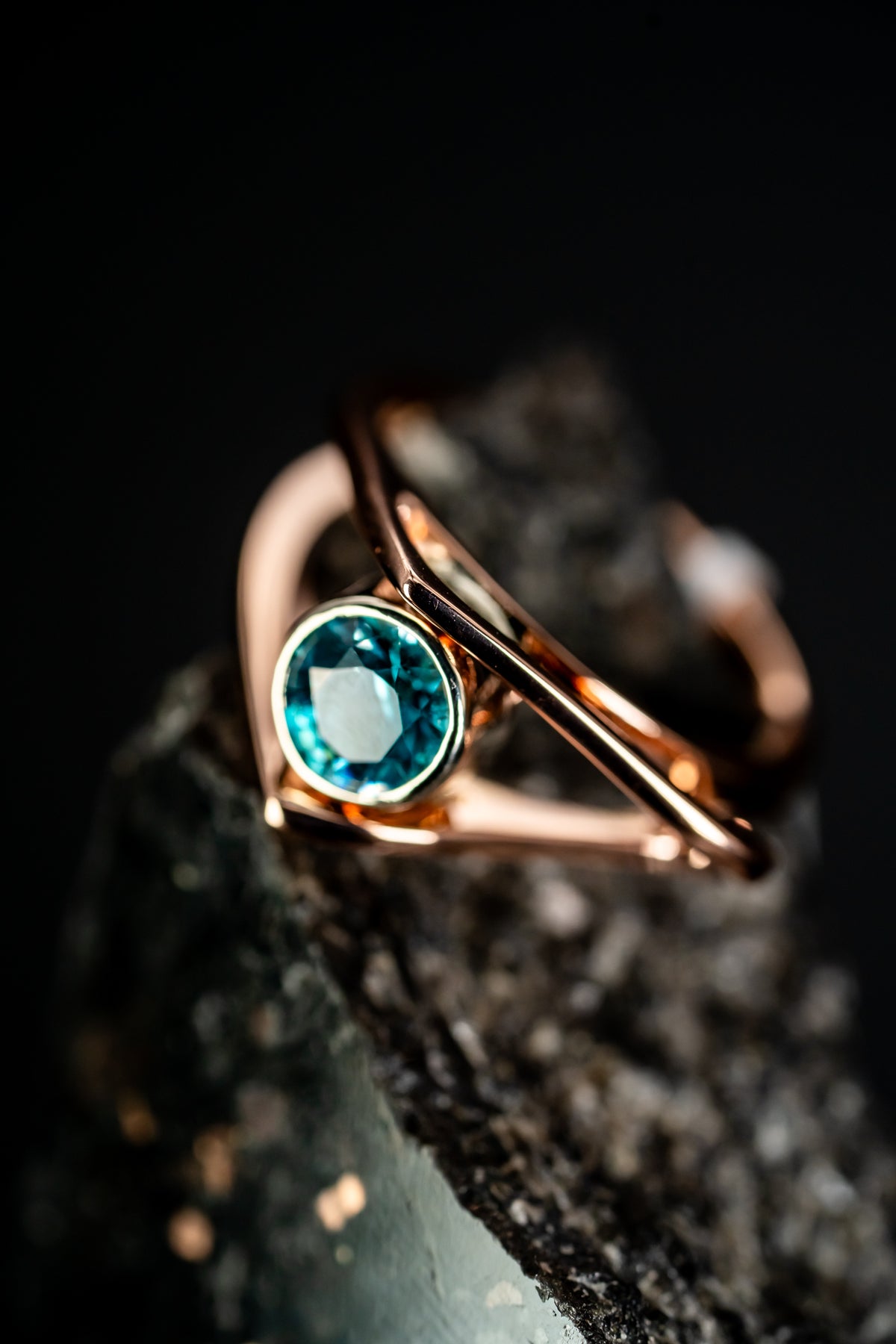 14k Rose Gold Blue Zircon Ring