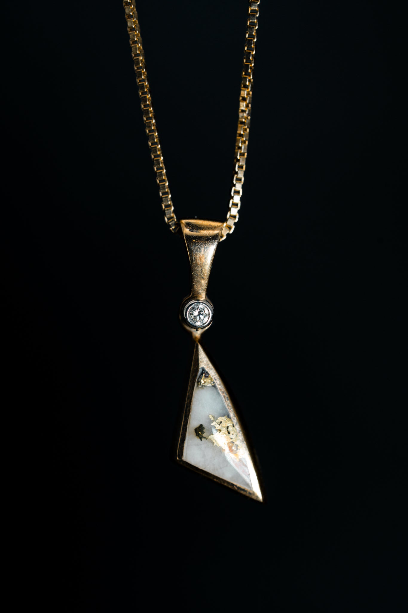 14k Yellow Gold Quartz Pendant