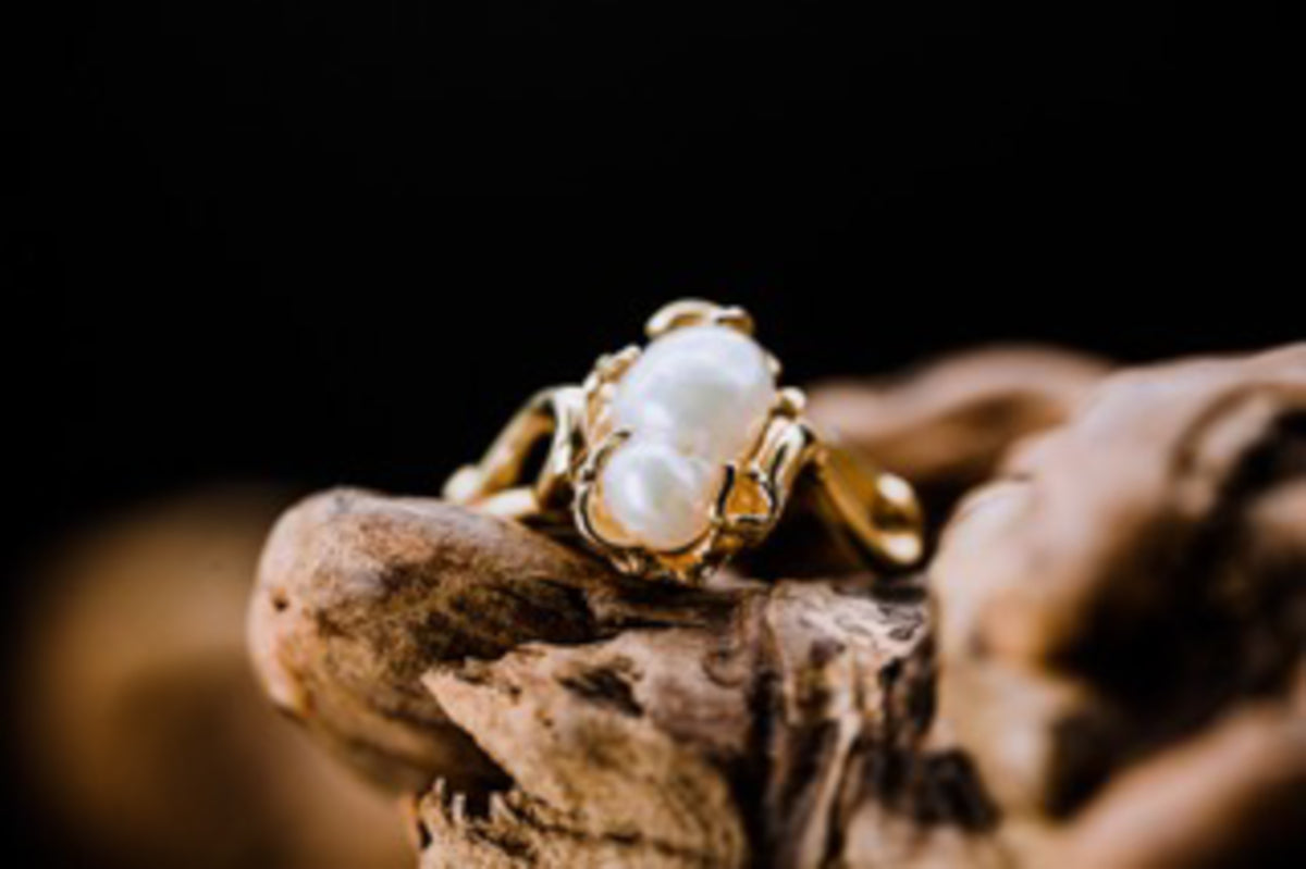 14k Yellow Gold Baroque Pearl Ring