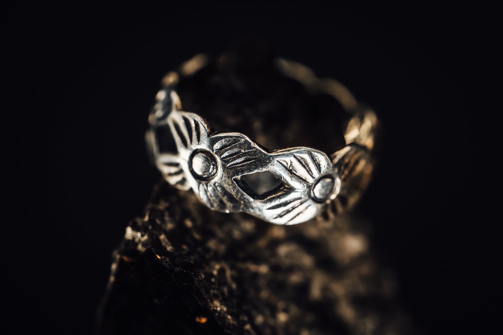 Sterling Silver Flower Pattern Ring