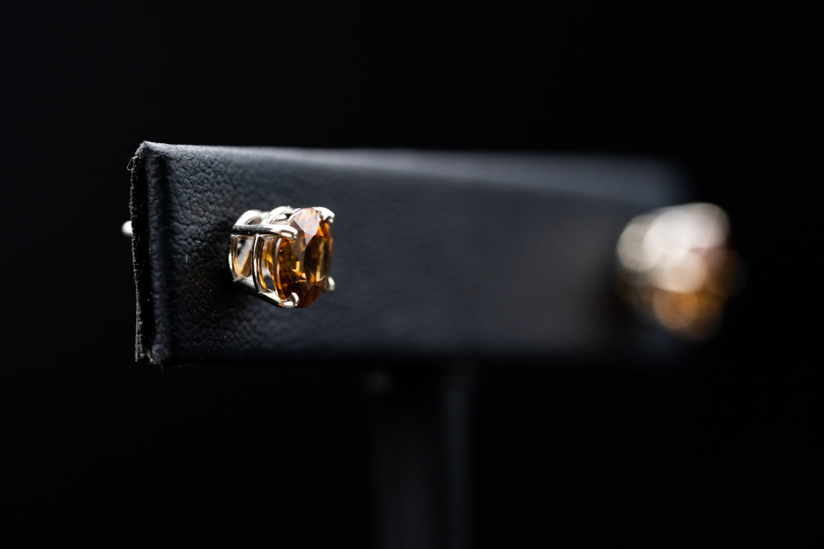 14k White Gold Cognac Zircon Stud Earrings