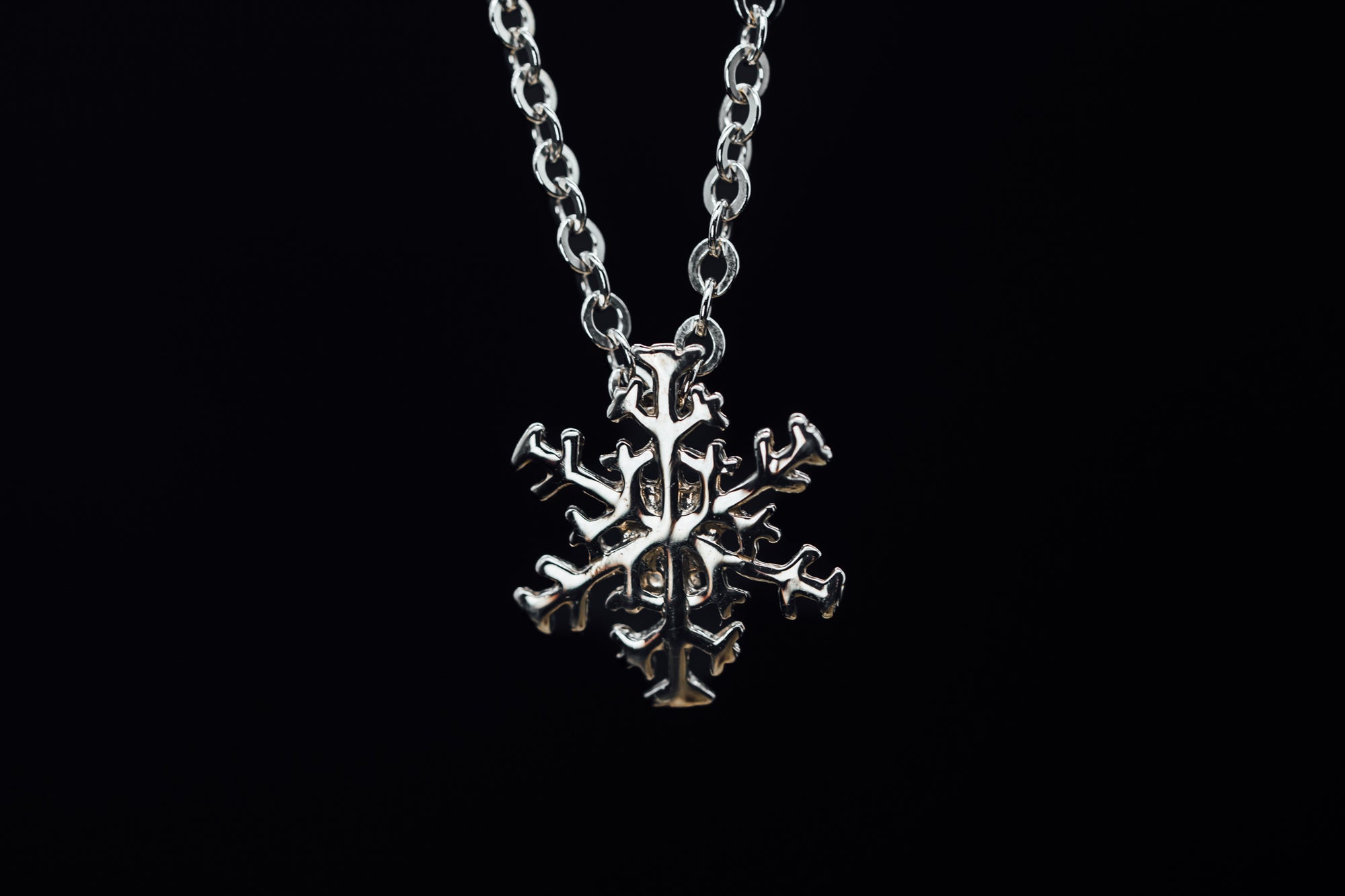 Sterling Silver Snowflake Pendant