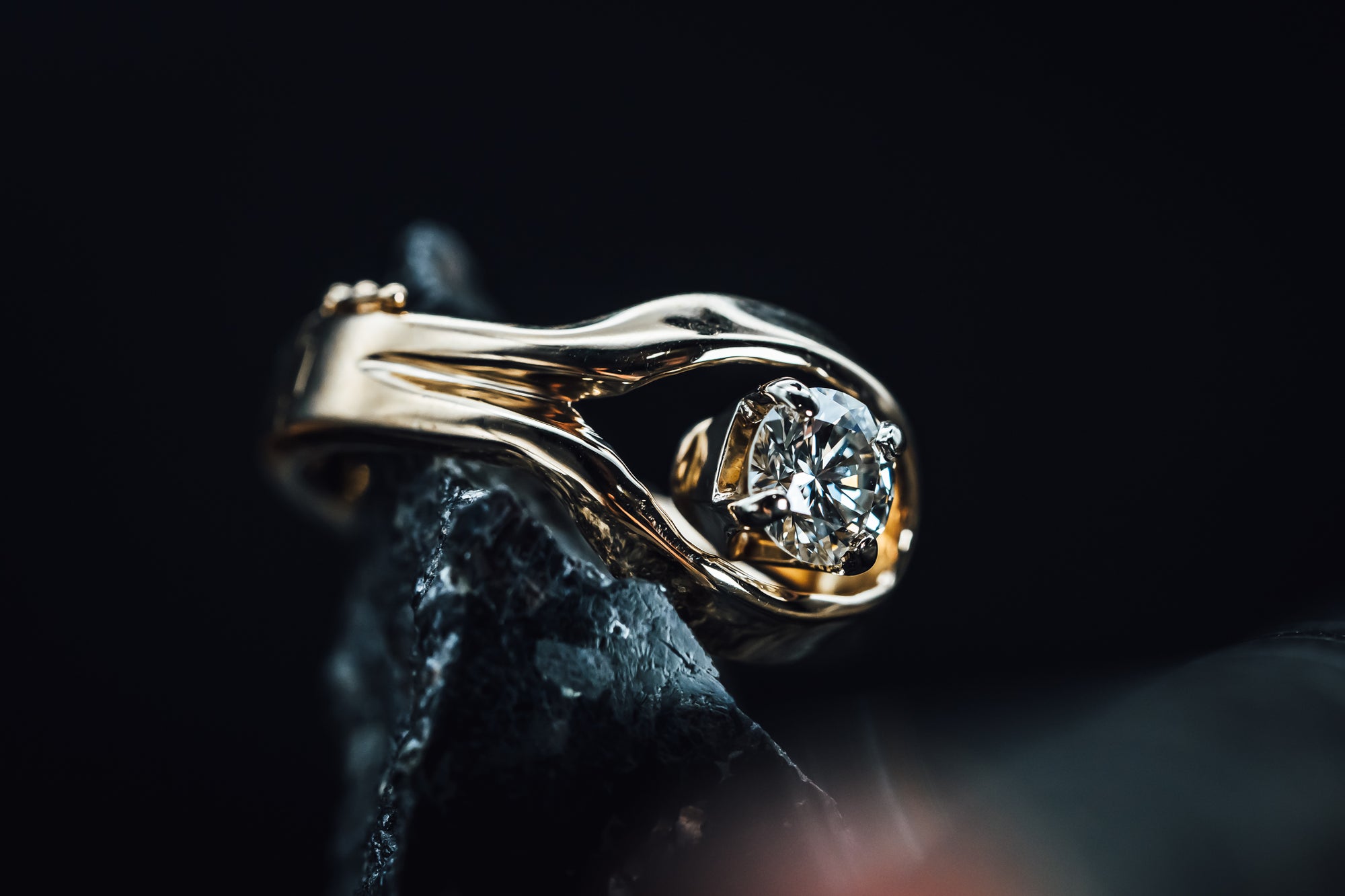 14k Yellow Gold Diamond Estate Wedding Ring