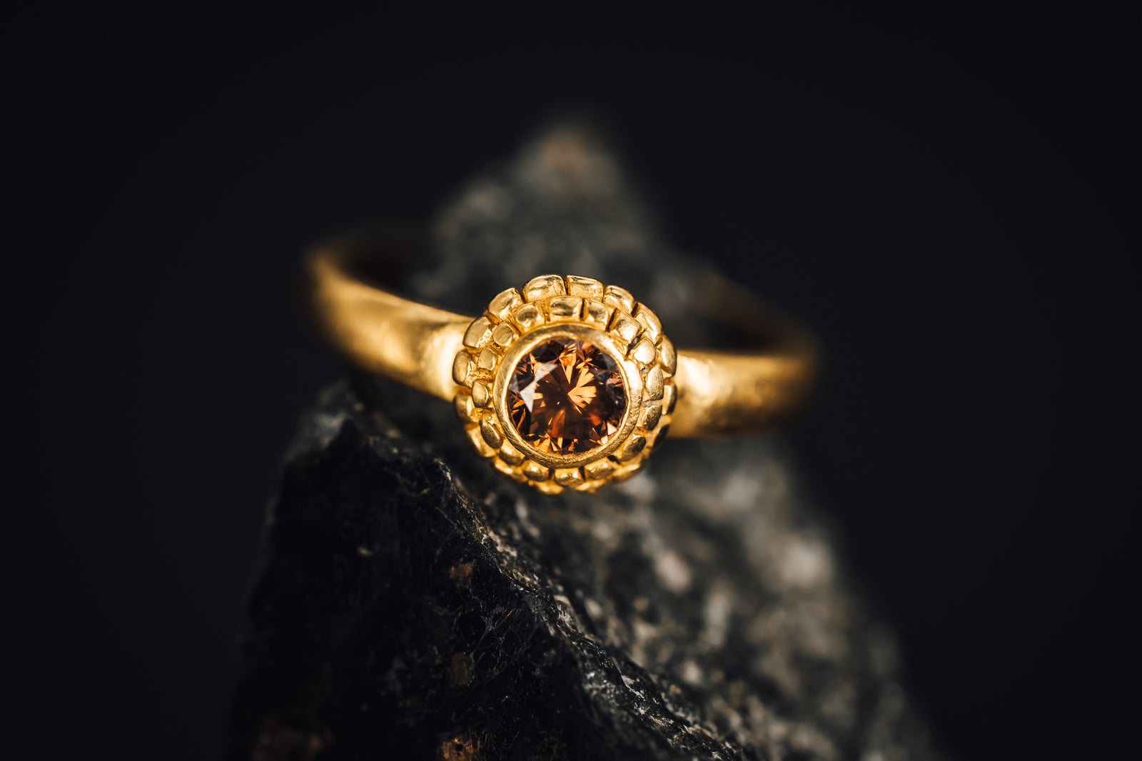 18k Yellow Gold Chocolate Diamond Ring