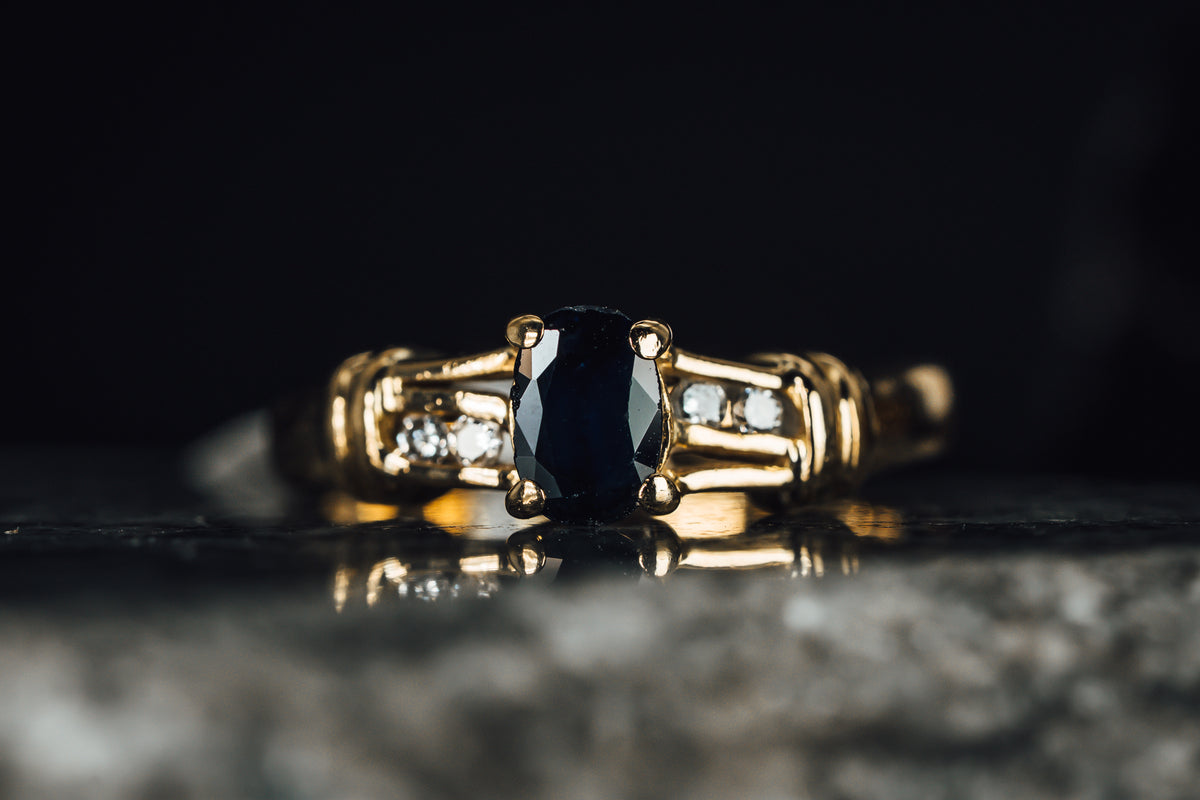 18k Yellow Gold Sapphire and Diamond Ring