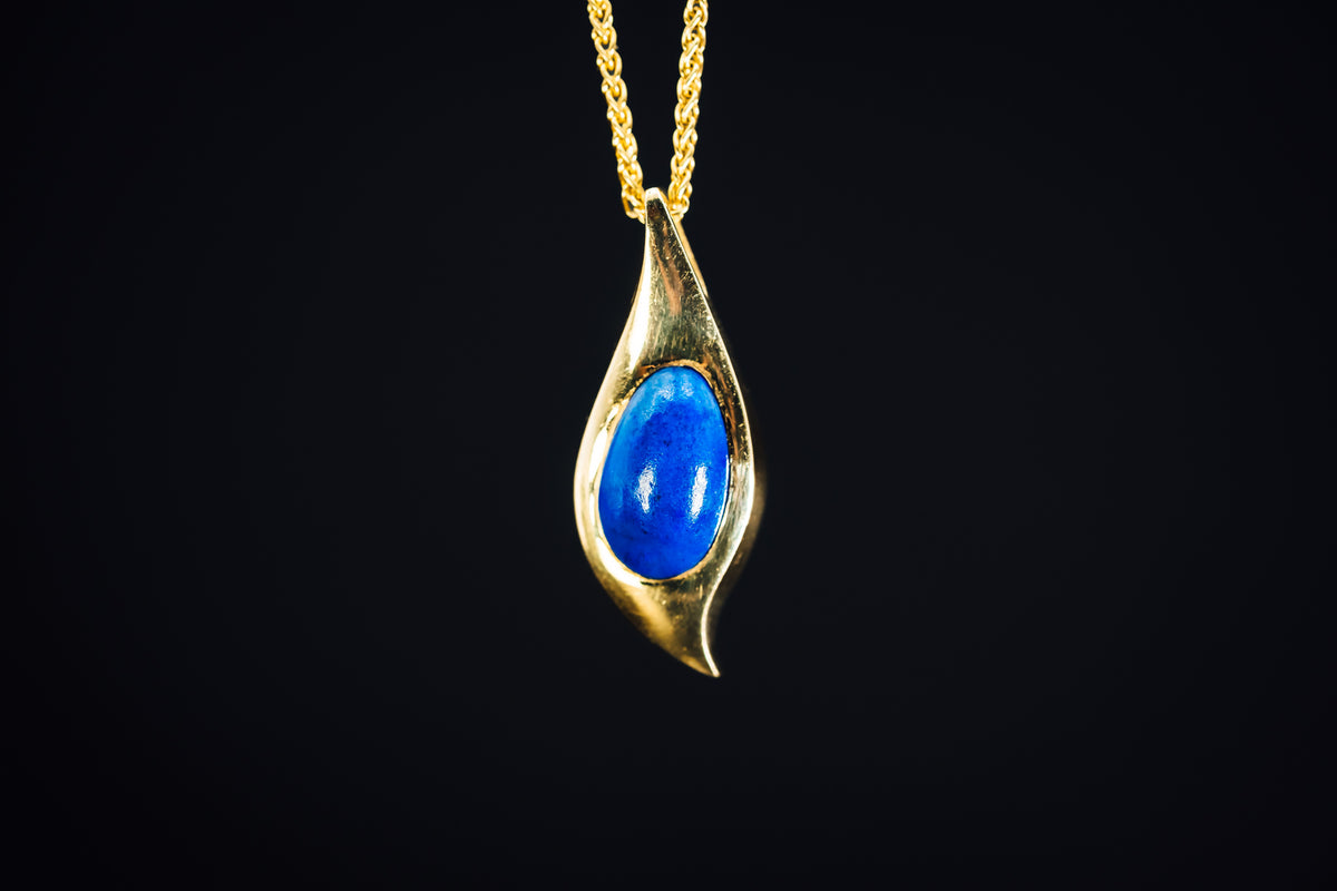 14k Yellow Gold and Lapis Pendant