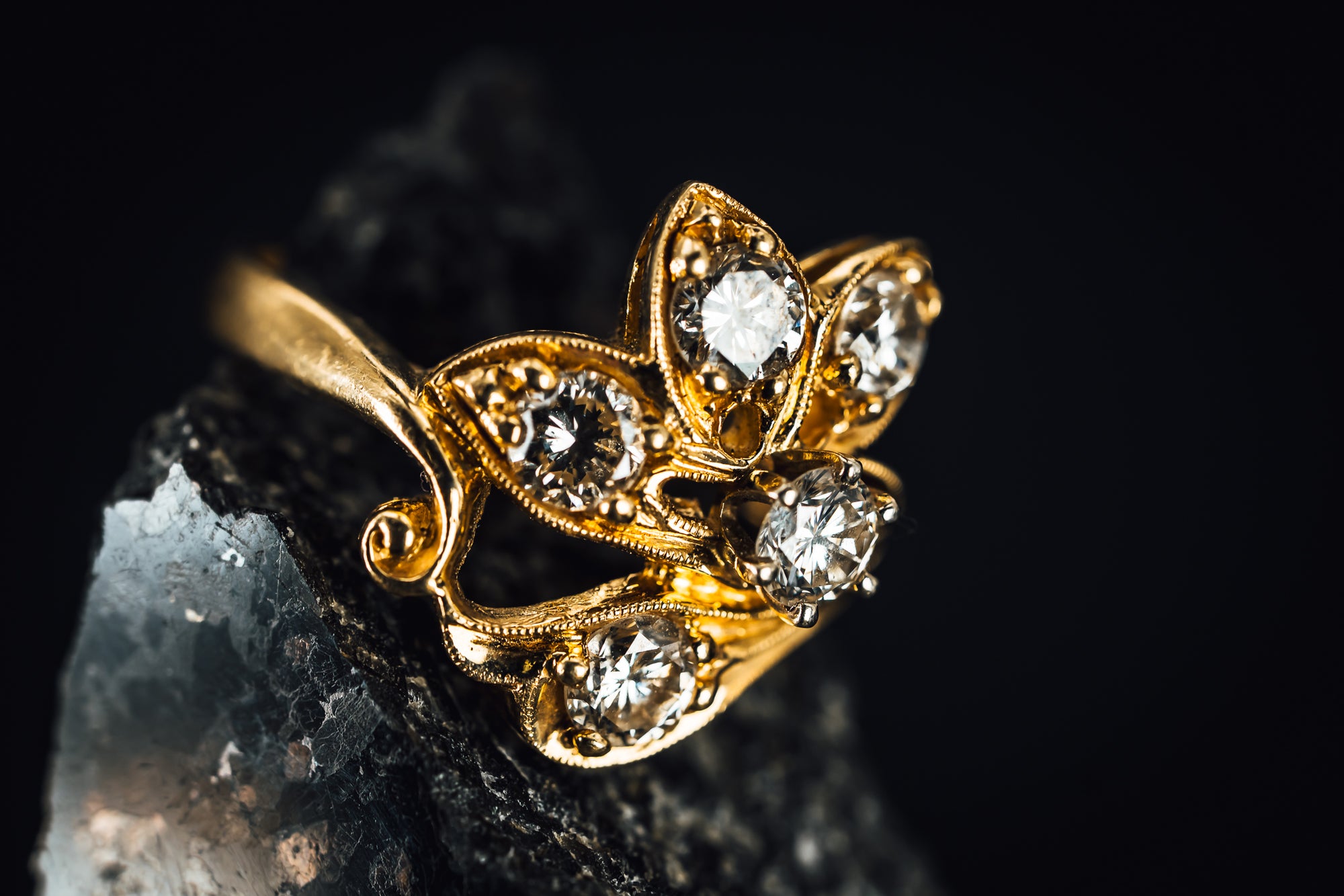 14k Yellow Gold Cluster Diamond Ring