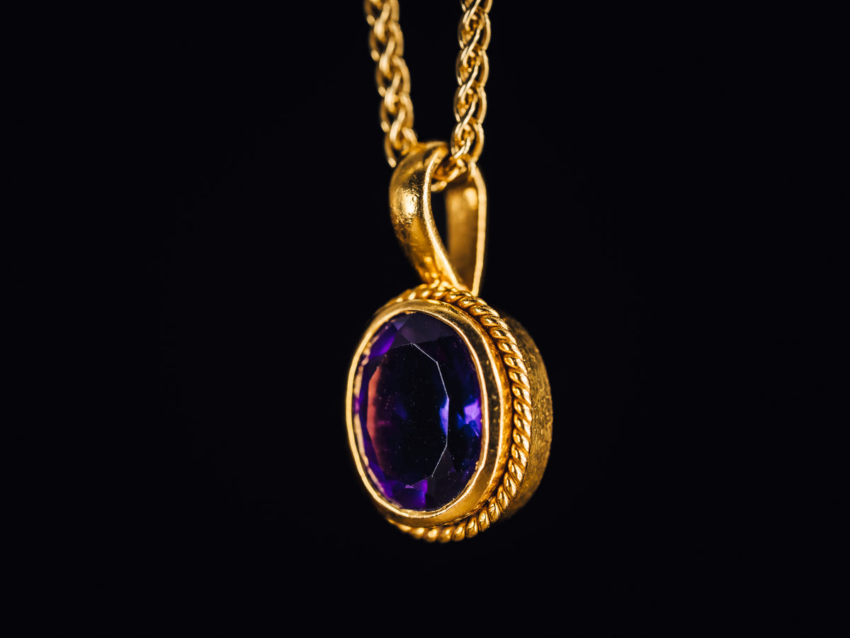 22k Yellow Gold Amethyst Pendant