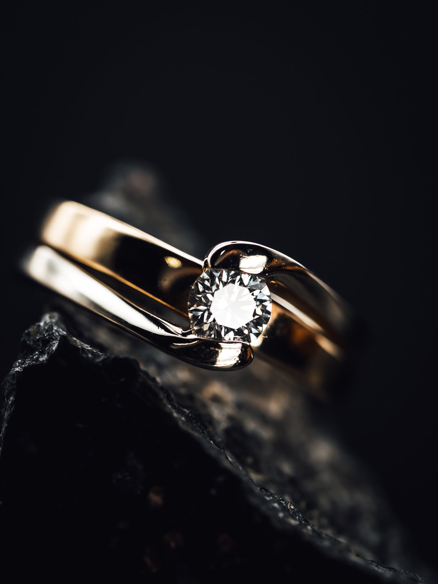 14k Two-Tone Gold Diamond Ring