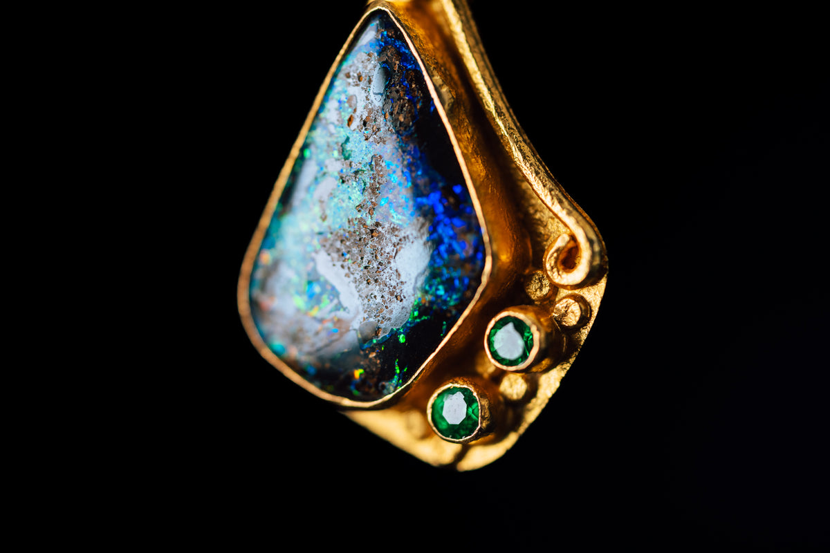 22k Yellow Gold Australian Boulder Opal Pendant