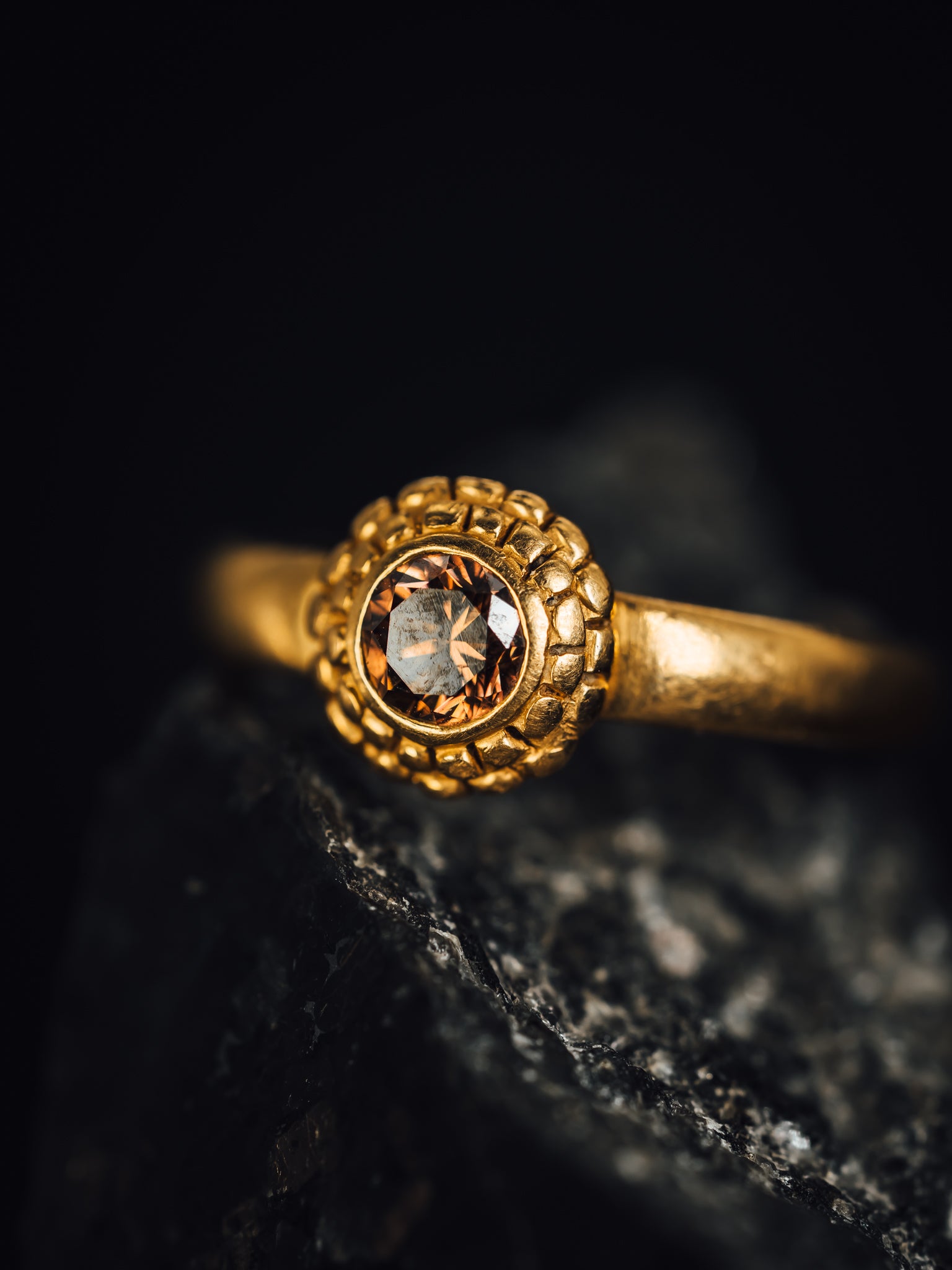 18k Yellow Gold Chocolate Diamond Ring
