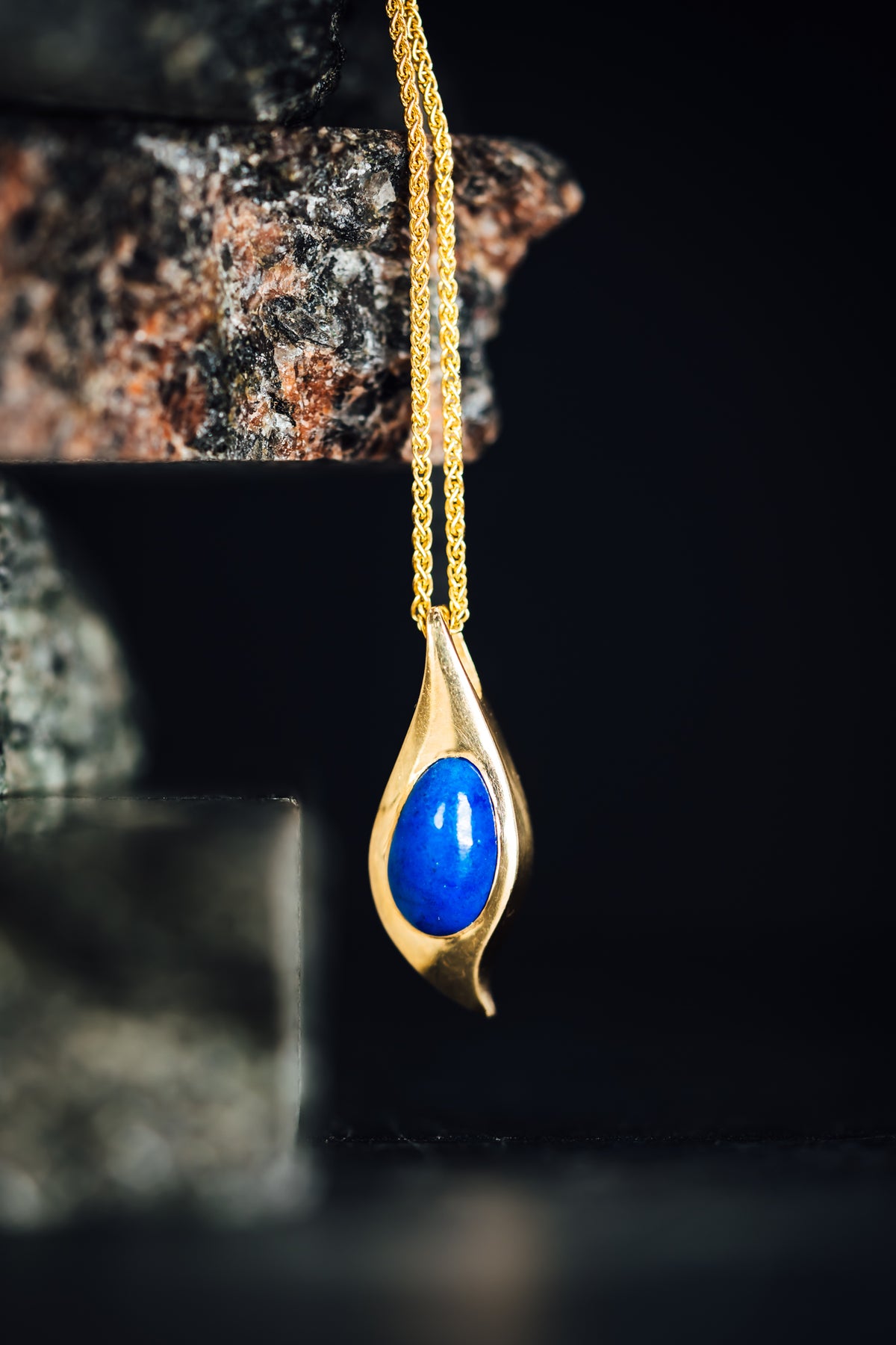 14k Yellow Gold and Lapis Pendant