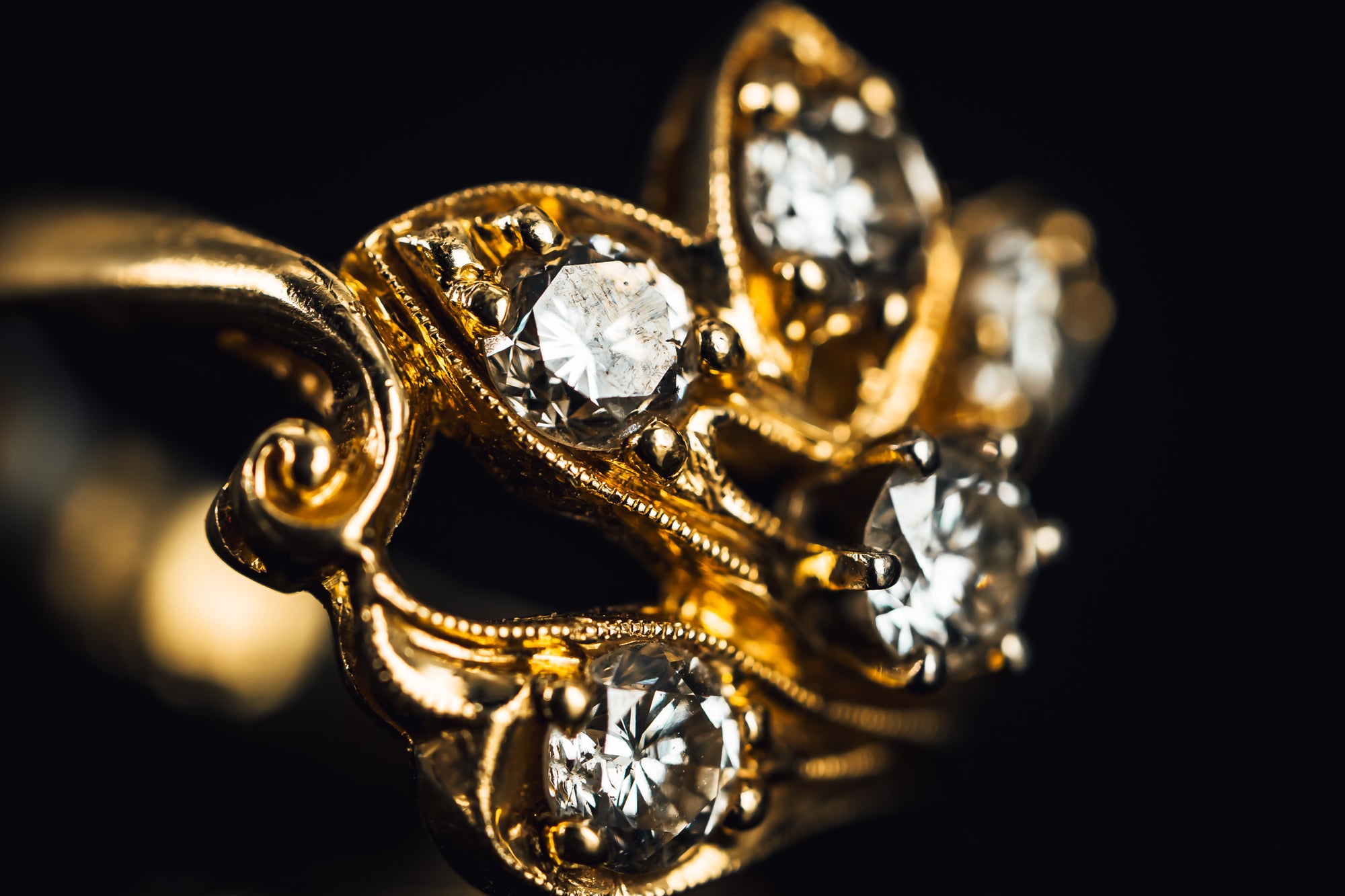 14k Yellow Gold Cluster Diamond Ring