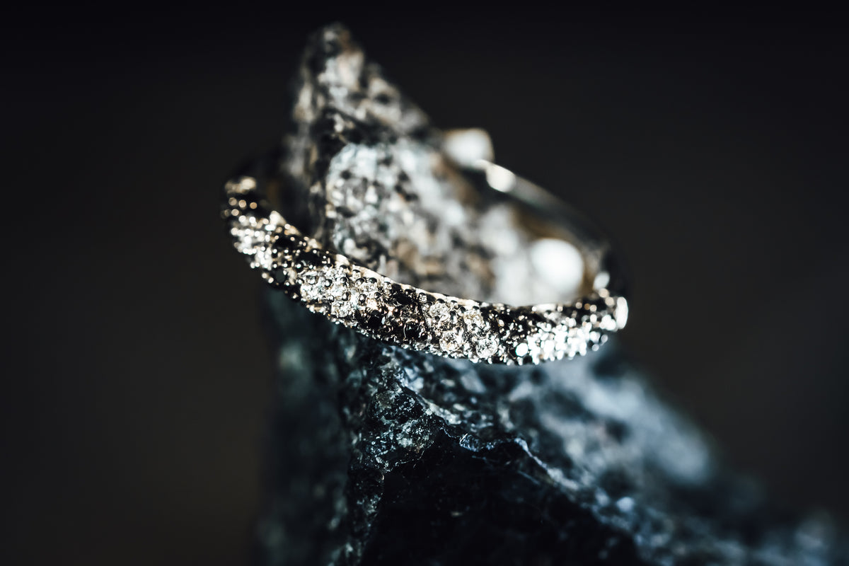 14k White Gold Black and White Diamond Ring