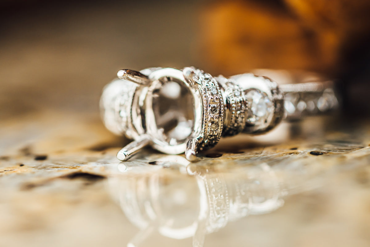 14k White Gold and Diamond Ring Mounting