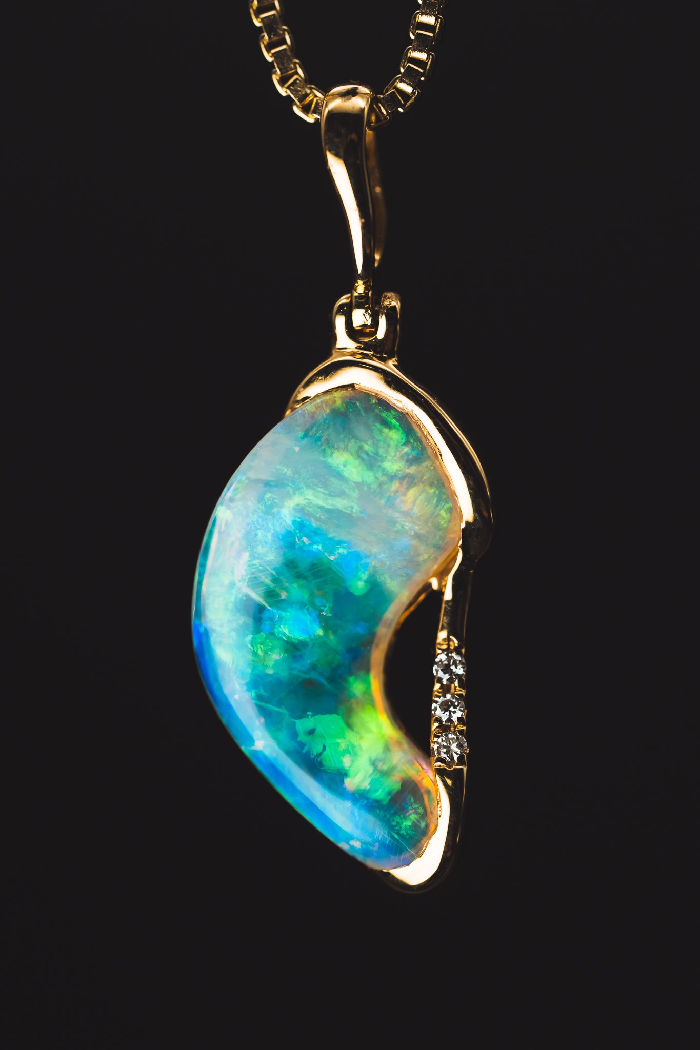 18k Yellow Gold Opal and Diamond Pendant