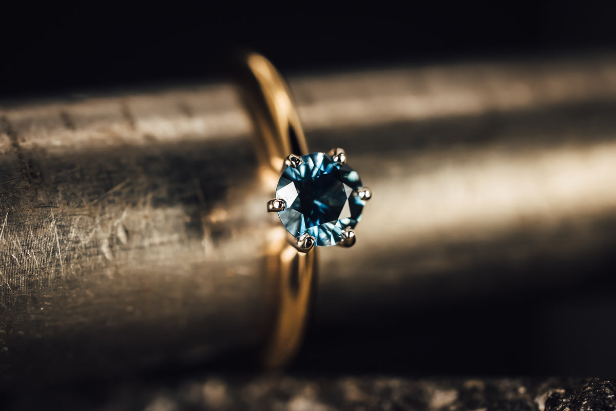 14k Yellow and White Gold Solitaire Sapphire Ring