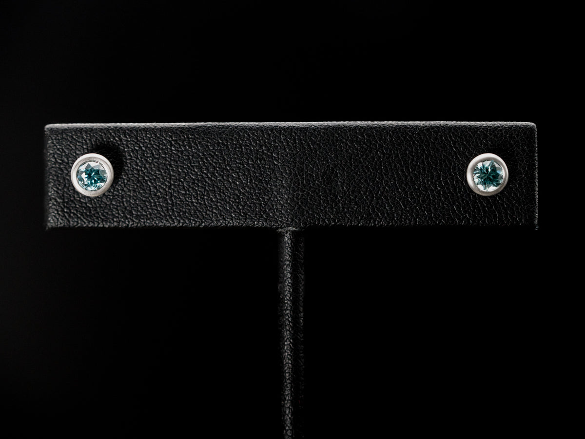 14k White Gold Blue Zircon Stud Earrings