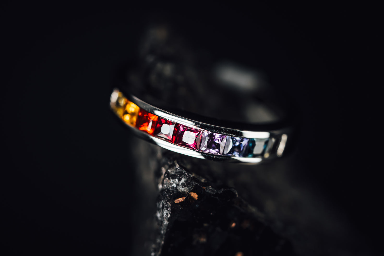 14k White Gold Rainbow Sapphire Ring