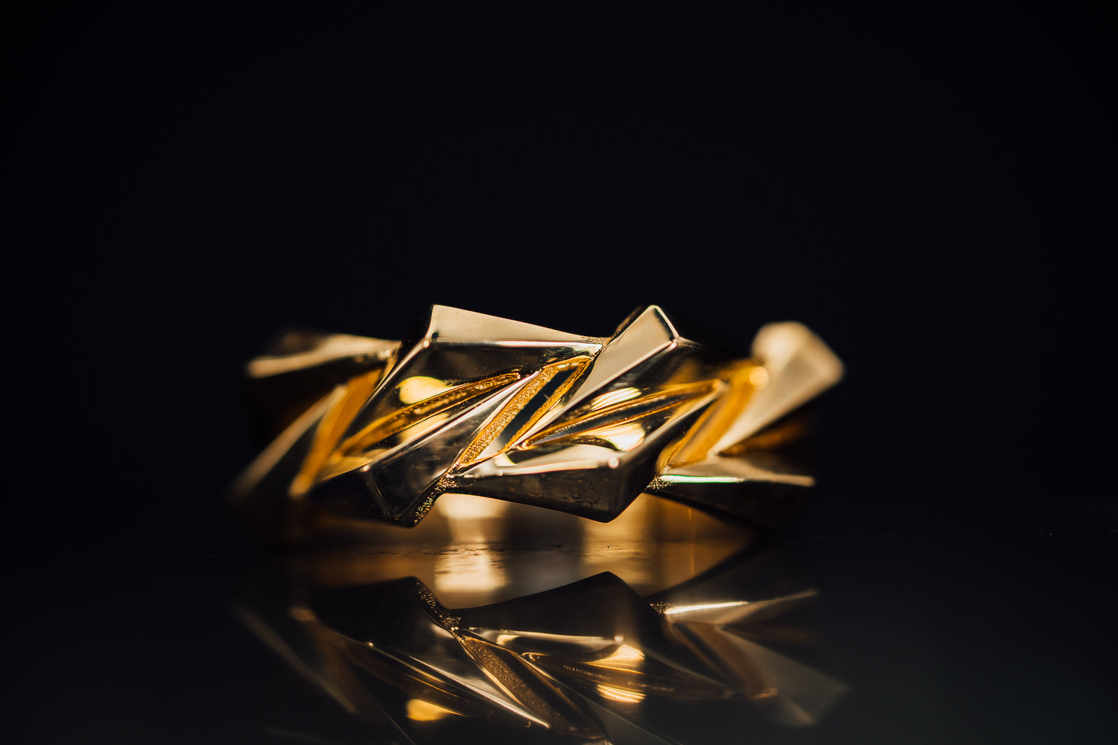 14k Yellow Gold Ladies Angled Ring