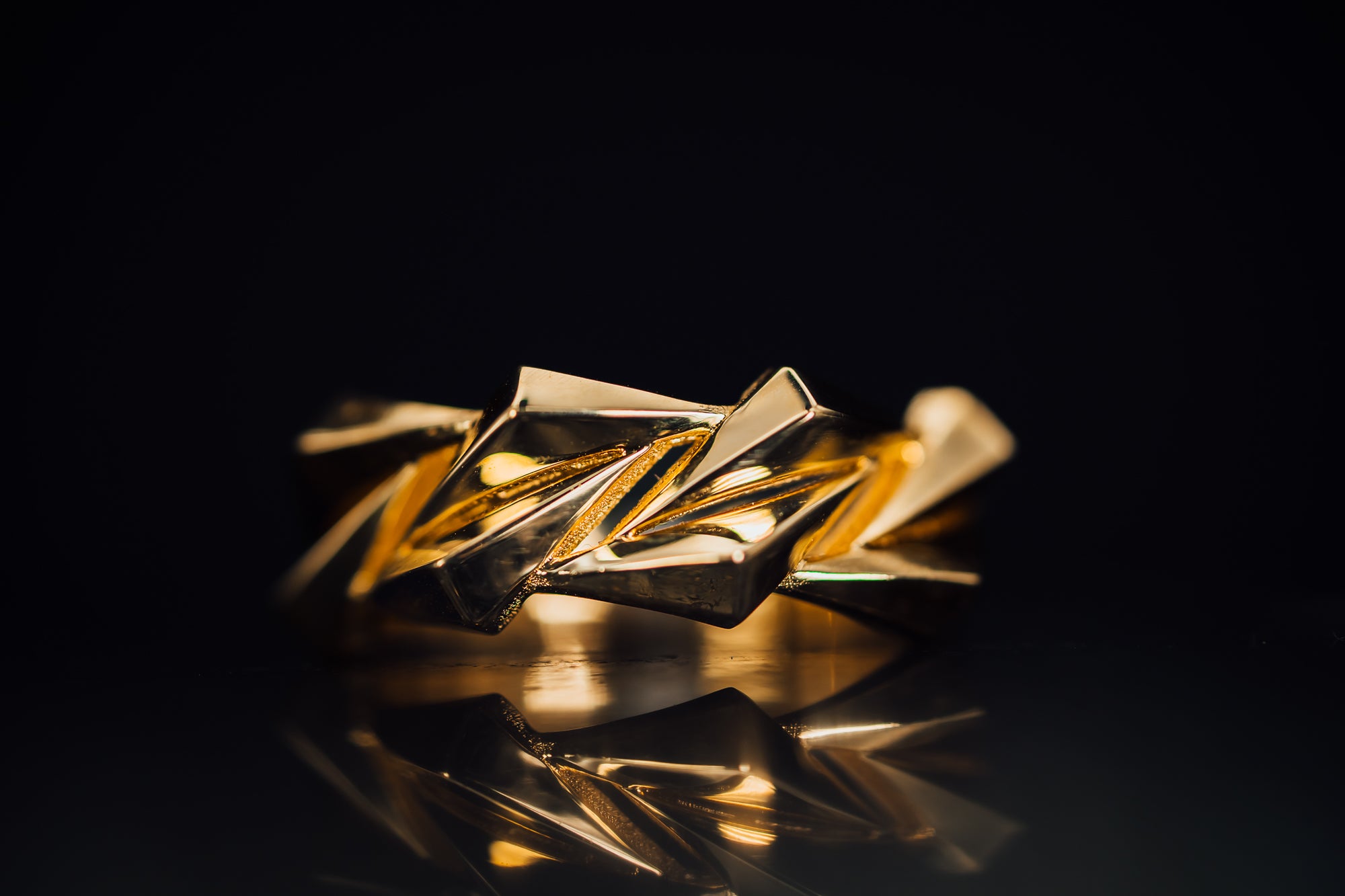 14k Yellow Gold Ladies Angled Ring