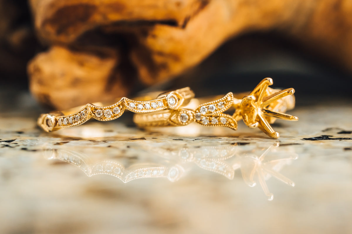 18k Yellow Gold Wedding Set