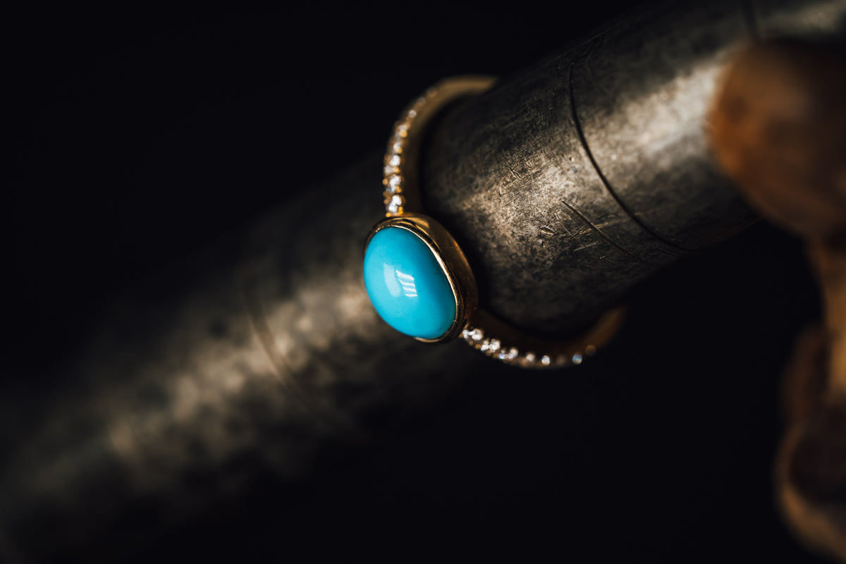 14k Yellow Gold Turquoise and Diamond Ring