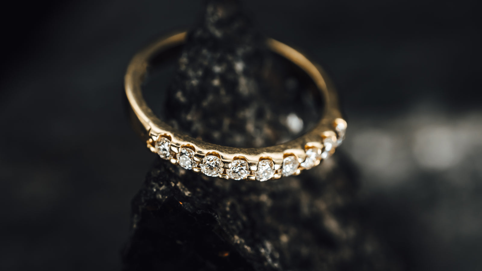 14k Yellow Gold Diamond Anniversary Band