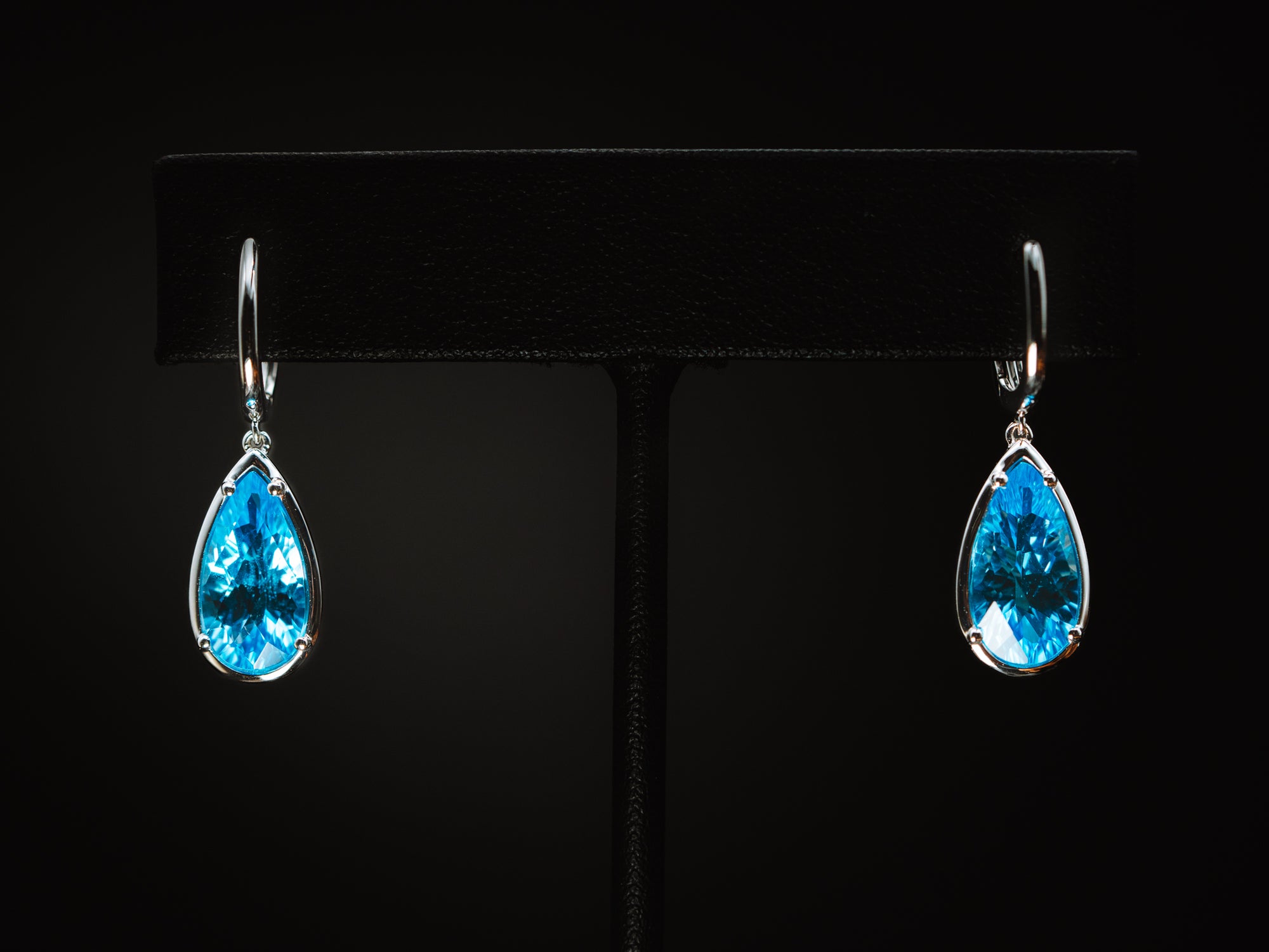 14k White Gold Blue Topaz Drop Earrings