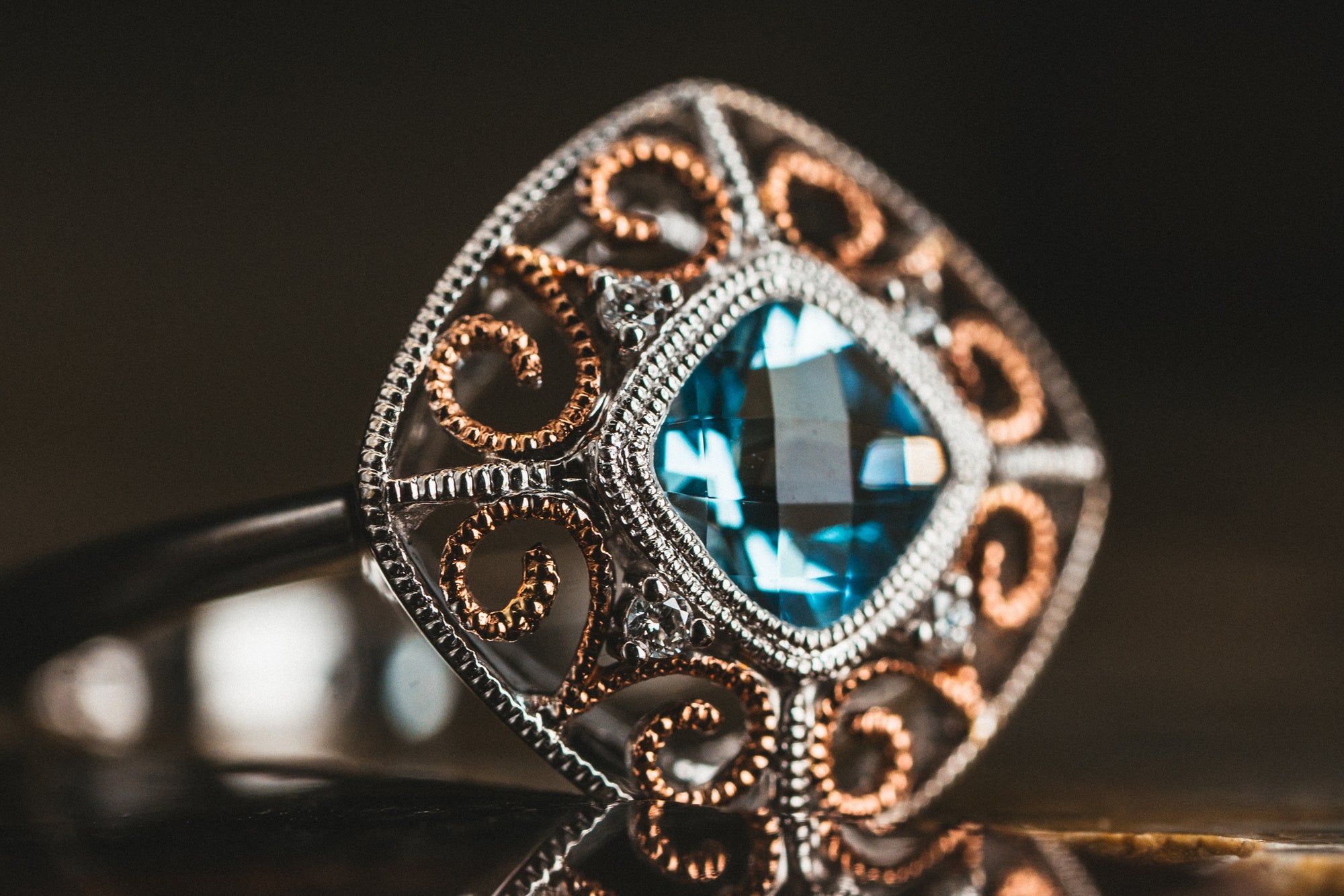 14k Two-Tone Aquamarine and Diamond Ring