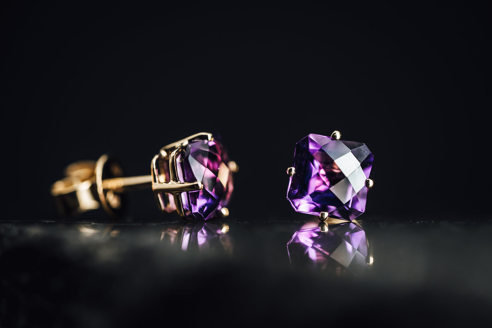 14k Yellow Gold Amethyst Stud Earrings